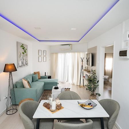 Lazuli Beach & Pool Apartment 501 Ларнака Екстериор снимка