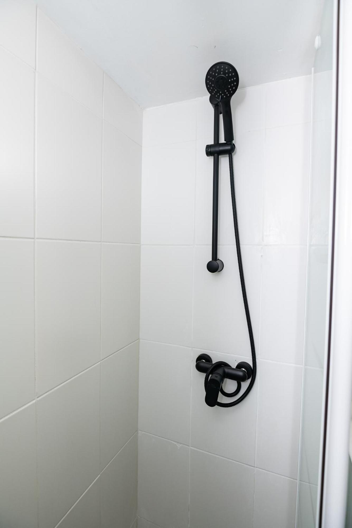 Lazuli Beach & Pool Apartment 501 Ларнака Екстериор снимка