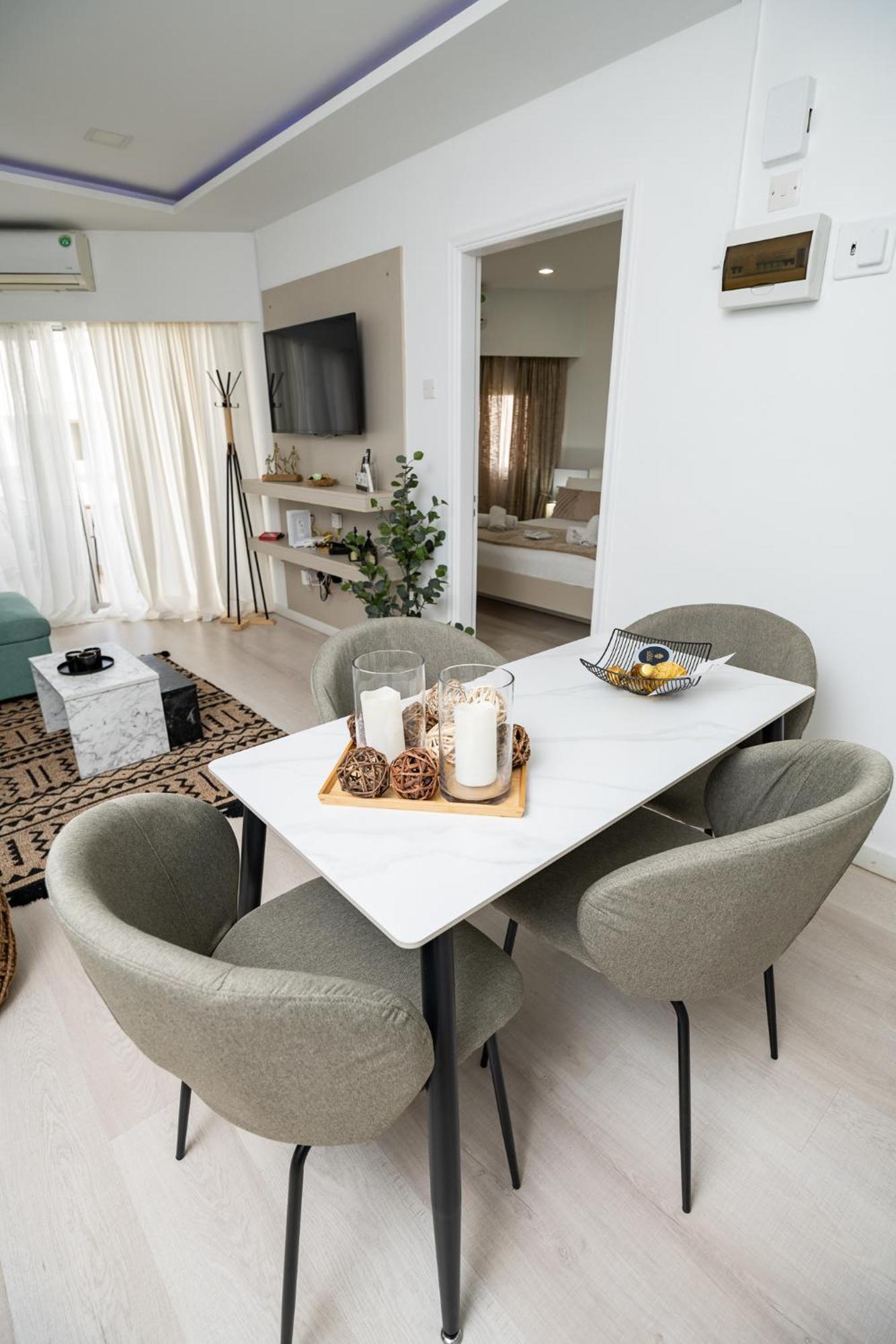 Lazuli Beach & Pool Apartment 501 Ларнака Екстериор снимка